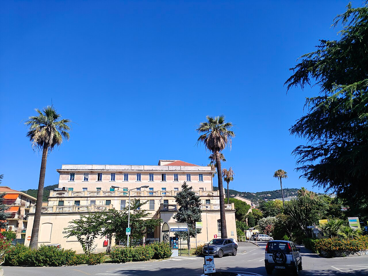 Fotografia della struttura Pietra Ligure, Santa Corona